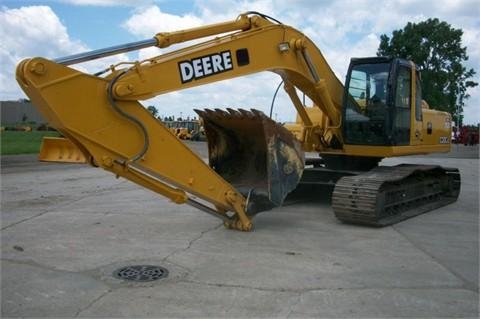 Hydraulic Excavator Deere 230C