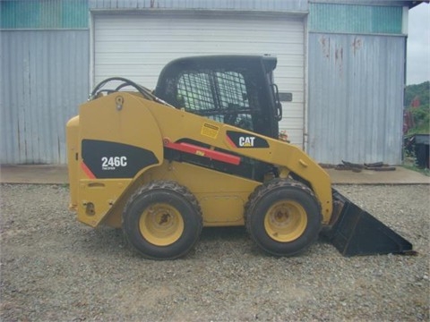 Minicargadores Caterpillar 246 C  de medio uso en venta Ref.: 1376087398362675 No. 4