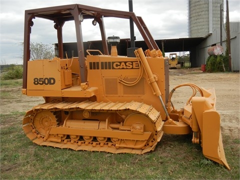 Dozers/tracks Case 850D