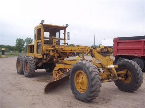 Motor Graders Caterpillar  1 2