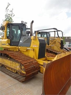 Tractores Sobre Orugas Komatsu D61PX  importada en buenas condici Ref.: 1378339779973512 No. 2