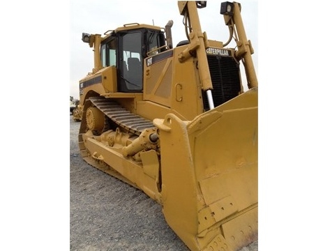 Dozers/tracks Caterpillar D8T