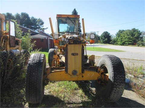 Motor Graders Deere 670B