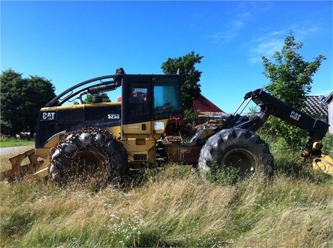 Forest Machines Caterpillar 525B