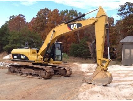 Caterpillar 320DL en venta, usada Ref.: 1387323741039535 No. 2