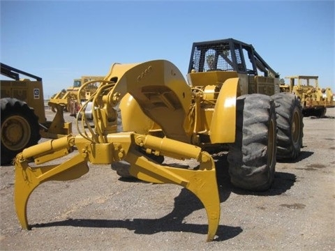 Forest Machines Caterpillar 528