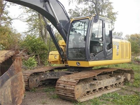 Hydraulic Excavator Deere 200D