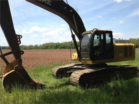 Hydraulic Excavator Deere 240D