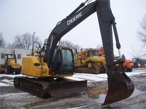 Hydraulic Excavator Deere 135D