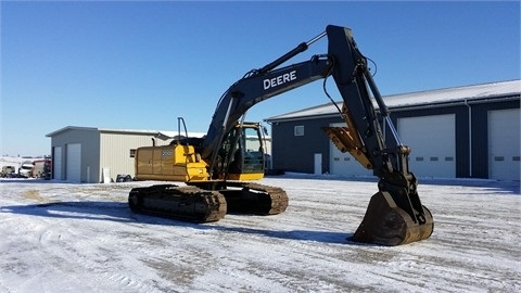 Hydraulic Excavator Deere 200D