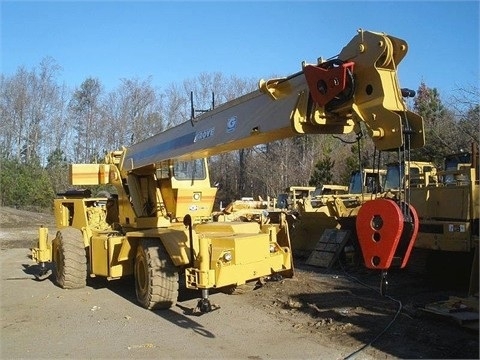 Gruas Grove RT522