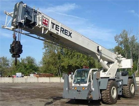 Cranes Terex CD225