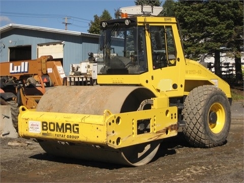 venta compactadora vibratoria bomag BW211D-40 seminueva Ref.: 1391024765134983 No. 4