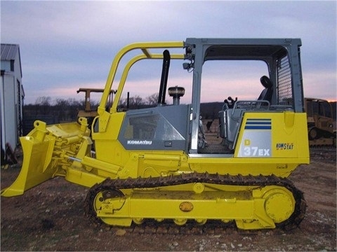 Tractores Sobre Orugas Komatsu D37E