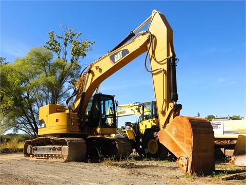 Hydraulic Excavator Caterpillar 328D