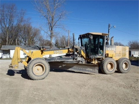 Motor Graders Deere 770D