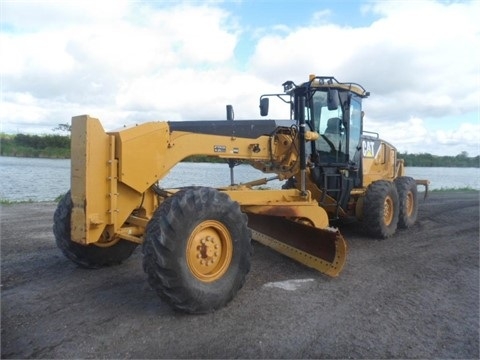 Motoconformadoras Caterpillar 14M