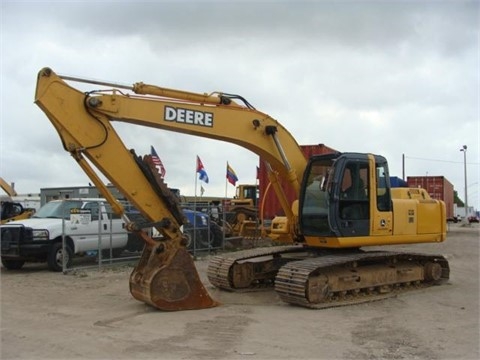 Hydraulic Excavator Deere 200C