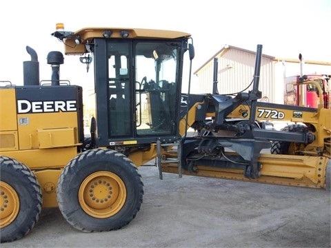 Motoconformadoras Deere 772D