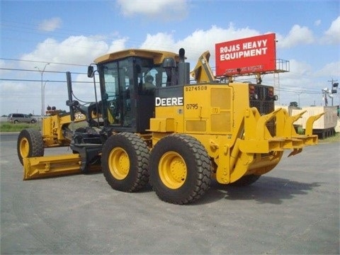 Motoconformadoras Deere 772D