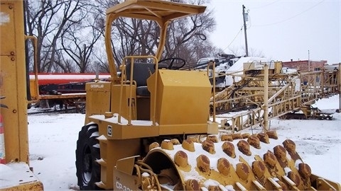 Vibratory Compactors Caterpillar CP-323