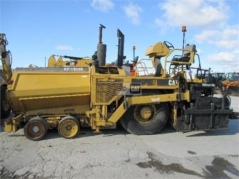 Pavimentadoras Caterpillar AP-1000B