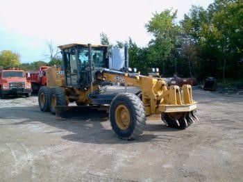 Motoconformadoras Deere 670D