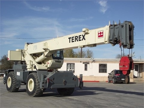 Cranes Terex RT230
