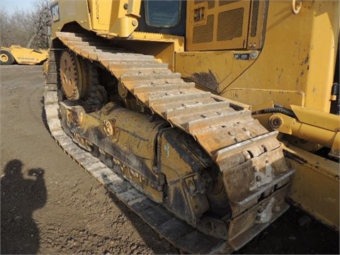  Caterpillar D6T de segunda mano a la venta Ref.: 1402015957267313 No. 3