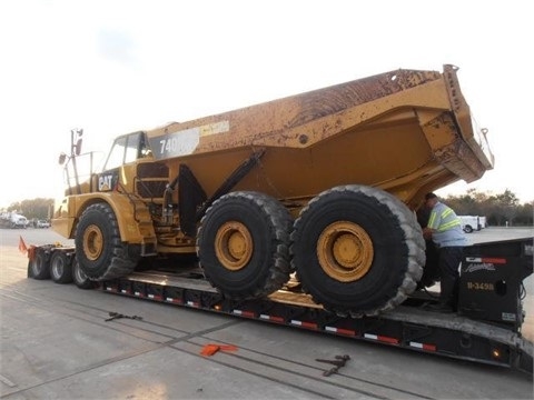 Off Road Truck Caterpillar 740B