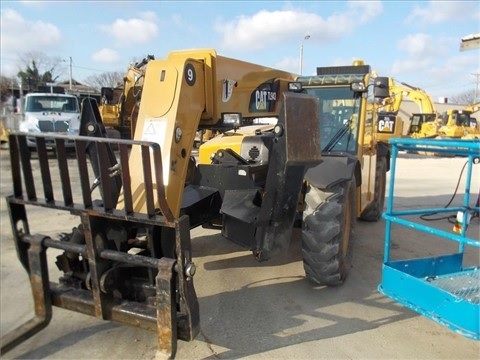 Telehandler Caterpillar TL943