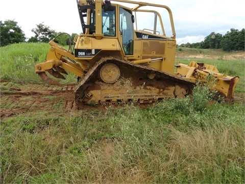 Dozers/tracks Caterpillar D6N