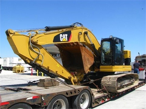 Caterpillar 321D en venta Ref.: 1403461900926765 No. 4