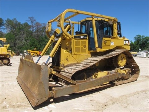 Dozers/tracks Caterpillar D6T