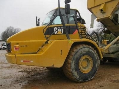 Off Road Truck Caterpillar 740