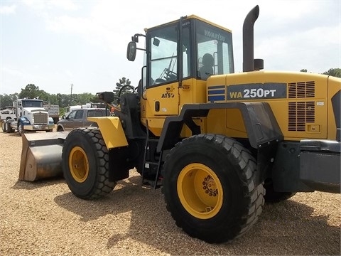 KOMATSU WA250 usada a la venta Ref.: 1405467089301670 No. 3