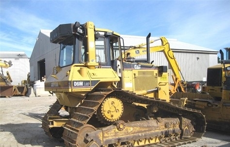 Dozers/tracks Caterpillar D6M
