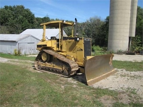 Dozers/tracks Caterpillar D5M