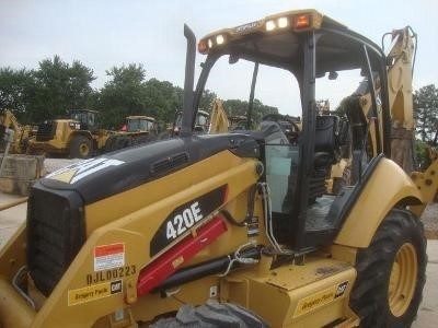 Caterpillar 420E de segunda mano en venta Ref.: 1406127323301339 No. 2