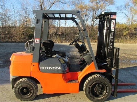 Freightelevator Toyota 7FGU30