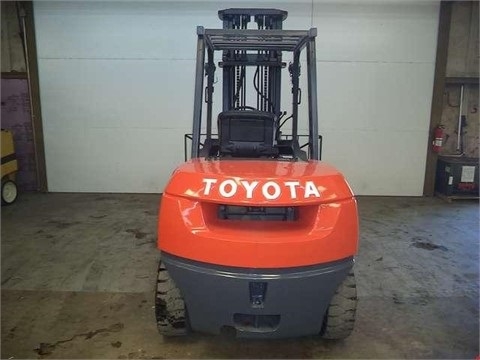 Freightelevator Toyota 7FDU45