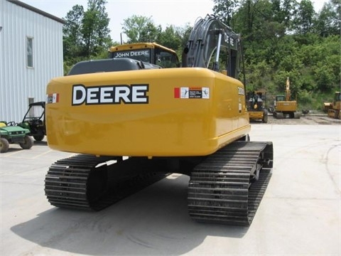 Hydraulic Excavator Deere 200D