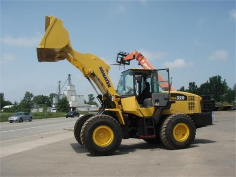 Cargadoras Sobre Ruedas Komatsu WA320