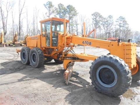 Motor Graders Deere 670B