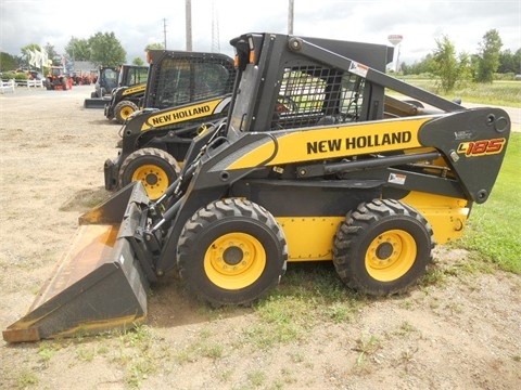 Miniloaders New Holland L185