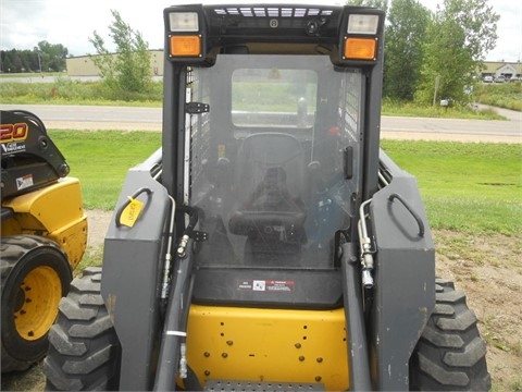  New Holland L185 de segunda mano en venta Ref.: 1408639832264347 No. 2