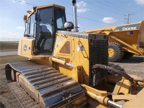  Deere 750J de medio uso en venta Ref.: 1408764783968409 No. 2