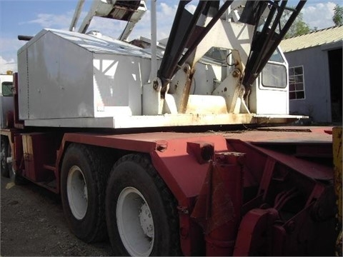 Cranes Link-belt HC-218A