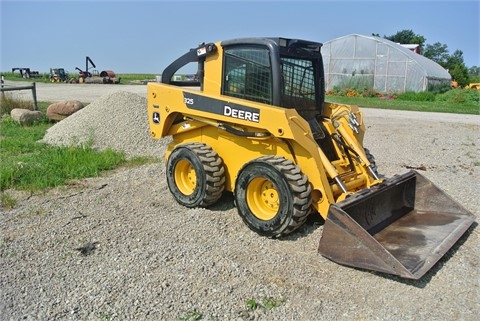 MINICARGADORES DEERE 325 de segunda mano en venta Ref.: 1409620799746289 No. 2