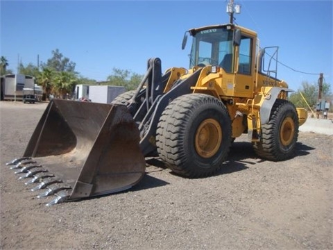 Wheel Loaders Volvo L120E